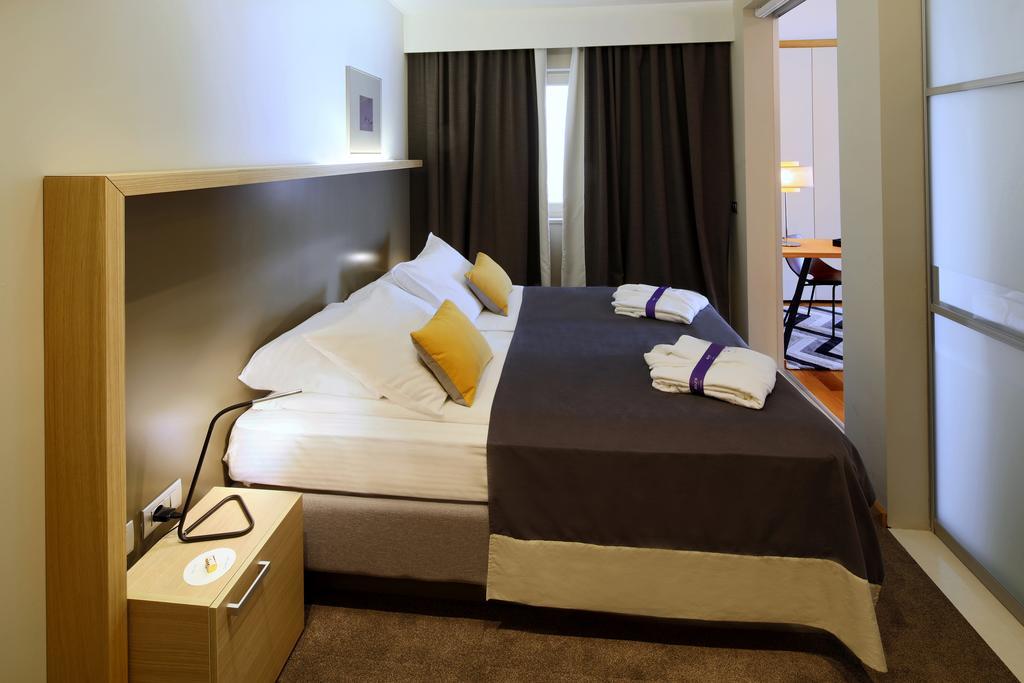 Boutique Hotel Adoral Rabac Bagian luar foto
