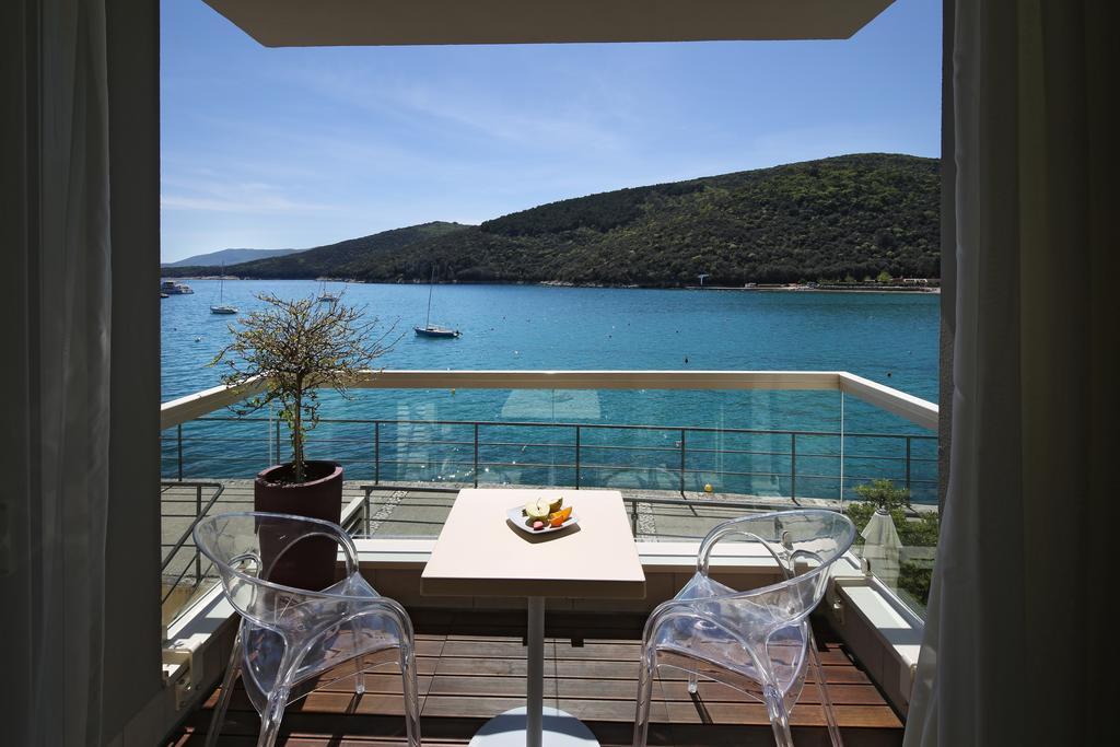 Boutique Hotel Adoral Rabac Ruang foto